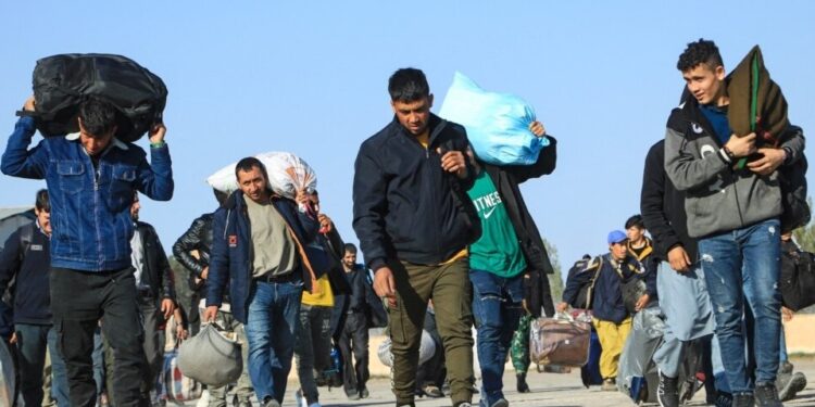 মুছলমান গৃহমন্ত্ৰীৰ বাবেই ব্ৰিটেইনৰ পৰা বহিষ্কাৰ হ’ব লাখ লাখ মুছলমান! ভাৰত কেনেদৰে সৰ্বাধিক প্ৰভাৱিত হ’ব?