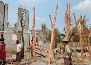 বাংলাদেশ-ম্যানমাৰ সীমান্তৰ নিৰাপত্তা পৰিস্থিতিত স্খলন, গুলীচালনাত কেইবাজনো আহত হোৱাৰ লগতে নিহত এগৰাকী…