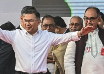 তাৰিক ৰহমান হ’ব নেকি বাংলাদেশৰ পৰৱৰ্তী প্ৰধানমন্ত্ৰী? বাংলাদেশৰ জনতাই বিচাৰে কি?