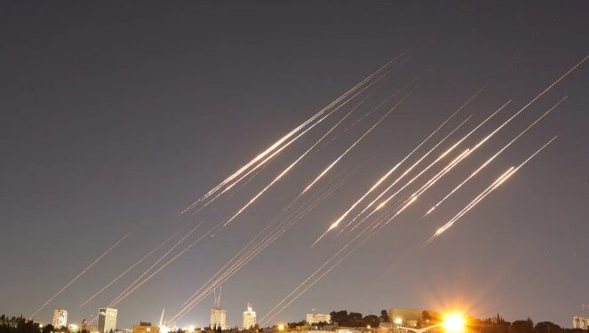 ইৰাণে প্ৰথমবাৰৰ বাবে নিক্ষেপ কৰিলে ‘ডান্সিং মিছাইল’, ইজৰাইল-আমেৰিকাৰ শংকা বৃদ্ধি