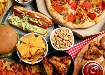 মগজুত পেলায় নেতিবাচক প্ৰভাৱ! এইসমূহ খাদ্য ত্যাগ নকৰিলে আপুনিও সন্মুখীন হ’ব নানা সমস্যাৰ