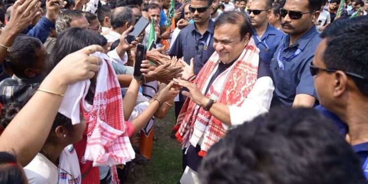 নিৰ্বাচনী প্ৰচাৰ সভাত কংগ্ৰেছক তীব্ৰ কটাক্ষ মুখ্যমন্ত্ৰীৰ, ‘এইবাৰ ৫লাখ বিঘা মাটিত উচ্ছেদ কৰিম’