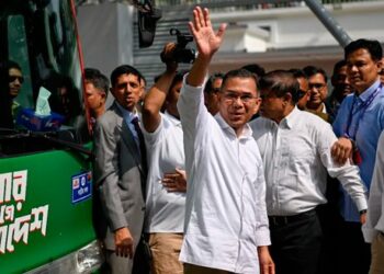 ভাৰসাম্য ৰক্ষা কৰি চলিছে নেকি বাংলাদেশে? ভাৰতত RAW ৰ সৈতে সাক্ষাতৰ পিছতে ISI ৰ সৈতে যোগাযোগ