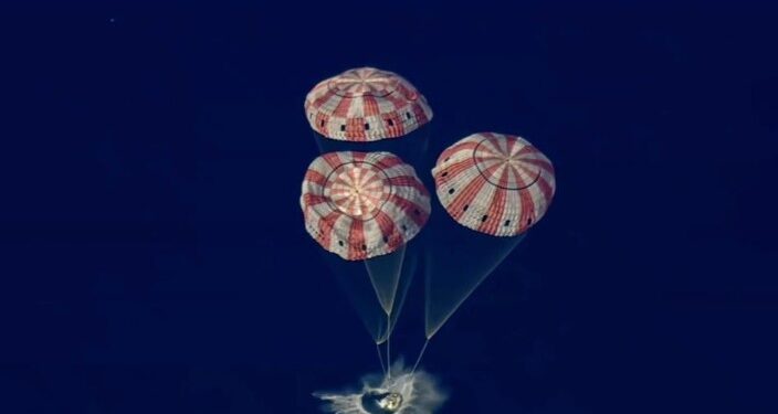 নাছাৰ আৰ্টেমিছ দ্বিতীয়ই সৃষ্টি কৰিলে ইতিহাসৰ, ঐতিহাসিক ১০ দিনীয়া চন্দ্ৰ যাত্ৰাৰ অন্তত পৃথিৱীলৈ উভোতে মহাকাশচাৰী