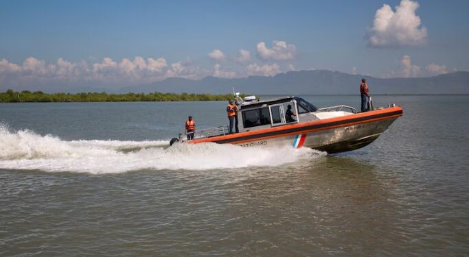 আন্দামান সাগৰত ডুব গ’ল ৰোহিংগীয়া আৰু বাংলাদেশী কঢ়িয়াই অনা নাও, নিৰুদ্দেশ ২৫০ জন