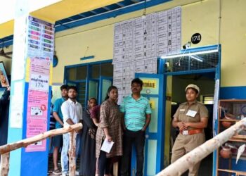 বিধানসভা নিৰ্বাচন ২০২৬ঃ পশ্চিমবংগ-তামিলনাডুত ভোটদানৰ হাৰ ১৮%