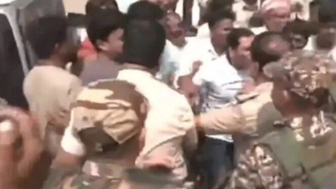 ভোটদানৰ সময়ত হুমায়ুন কবীৰ আৰু টিএমচি কৰ্মীৰ মাজত সংঘৰ্ষ, নিৰ্বাচনী হিংসাত নিক্ষেপ খাৰুৱা বোমা