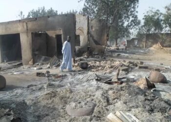 ইছলামিক উ*গ্ৰ*প*ন্থীয়ে আক্ৰমণ চলাই প্ৰাণ ল’লে ১১ জনৰ, কেইবাটাও গৃহত অ*গ্নি সংযোগ