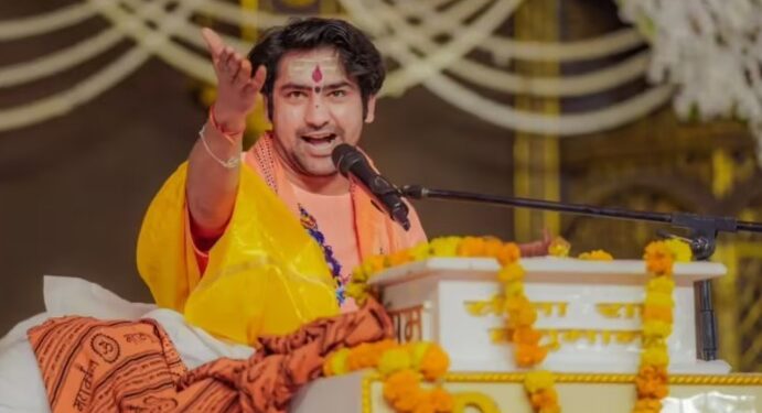 ‘৪টা সন্তান জন্ম দি এটা সন্তানক RSSলৈ উৎসৰ্গা কৰক; হিন্দুসকললৈ বাবা বাগেশ্বৰৰ আহ্বান