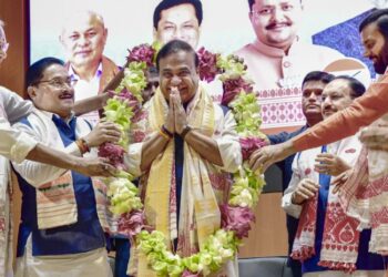 তৃতীয় কাৰ্যকালৰ শুভাৰম্ভ কৰিব NDA চৰকাৰে, ২য় বাৰৰ বাবে মুখ্যমন্ত্ৰী হিচাপে শপত ল’ব ড০ হিমন্ত বিশ্ব শৰ্মাই